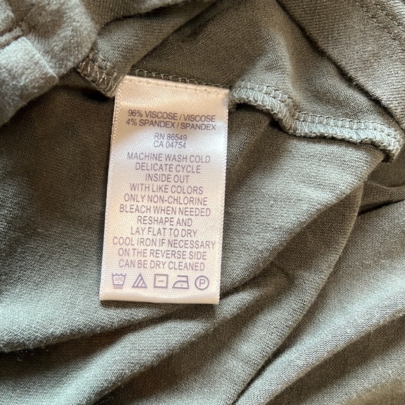 Tommy Bahama Green Ruched Midi Dress (M) - Picture 5 of 5